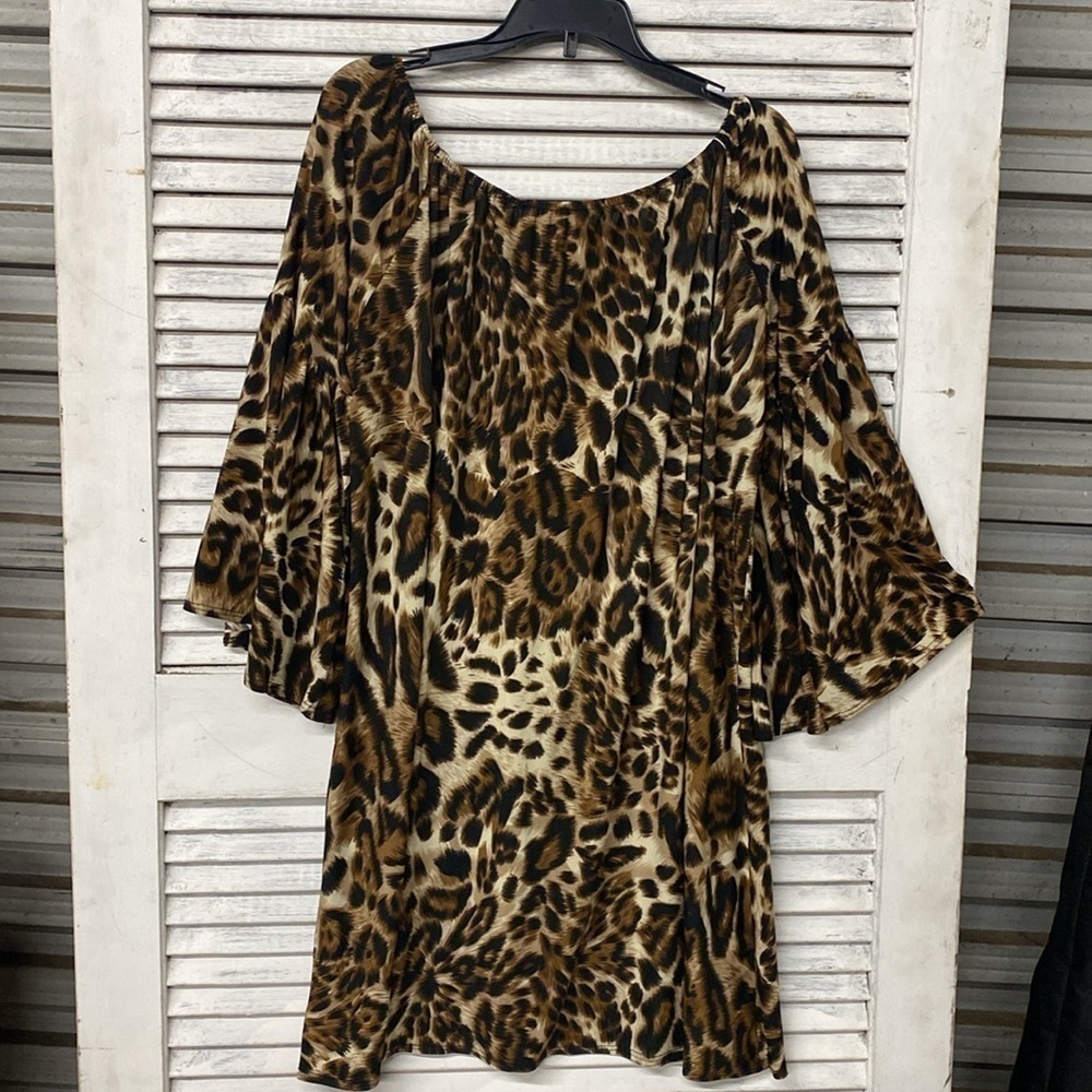 Emma Rose Leopard Print Dress size L.  3/4 bell Sleeve - Picture 7 of 7